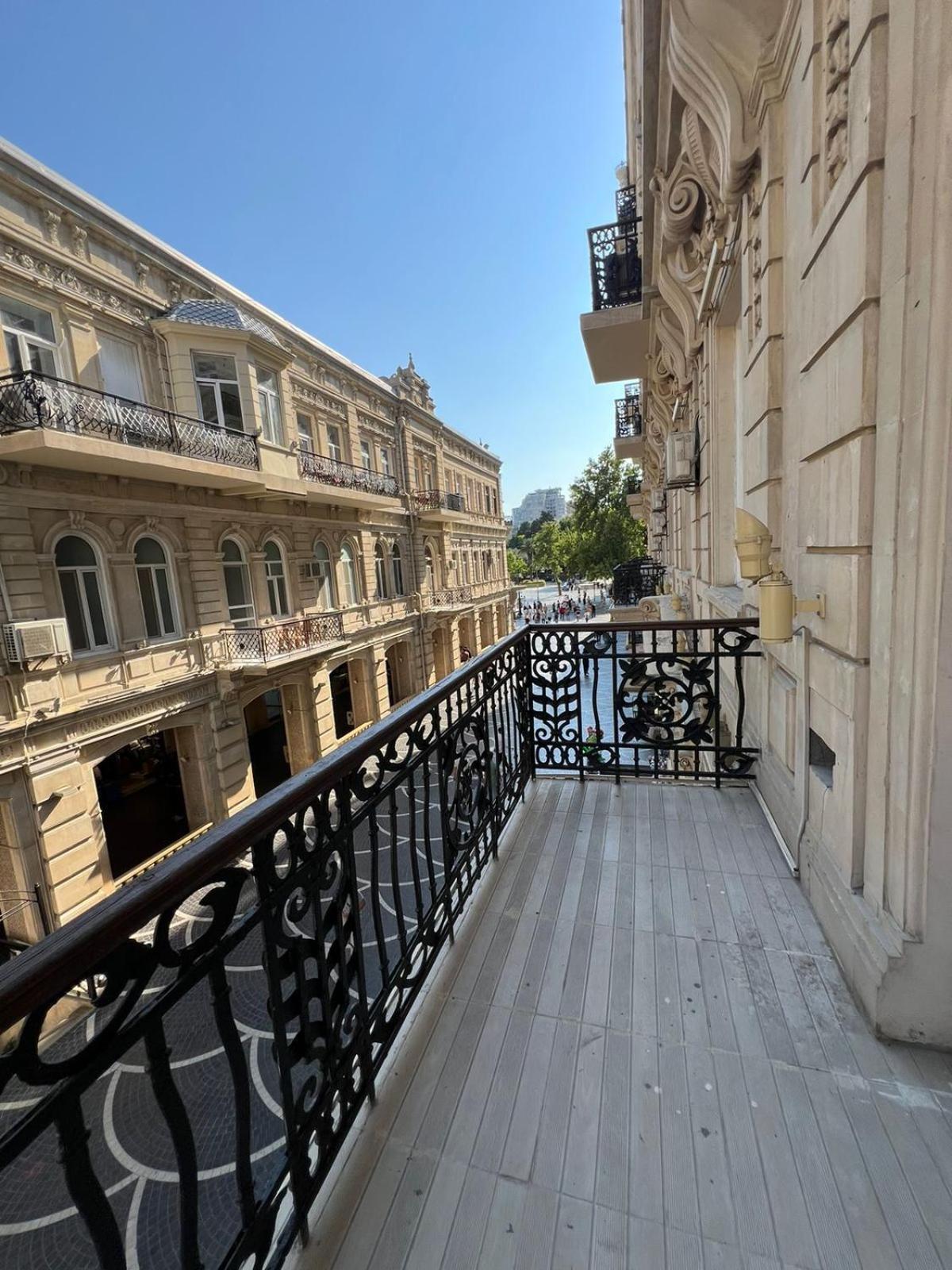 White Boutique Nizami Hotel Baku Exterior photo